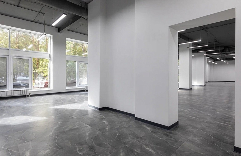 Продажа торгового помещения Жилое здание 