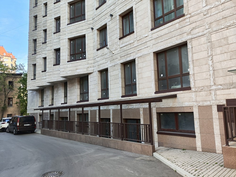 Продажа торгового помещения ЖК 