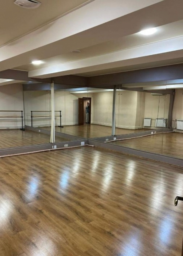 Аренда торгового помещения Бизнес-центр 