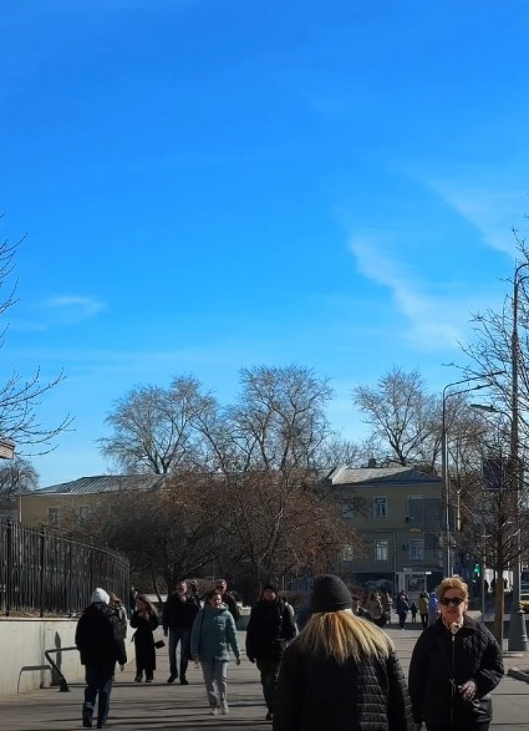 Аренда торгового помещения Жилое здание 