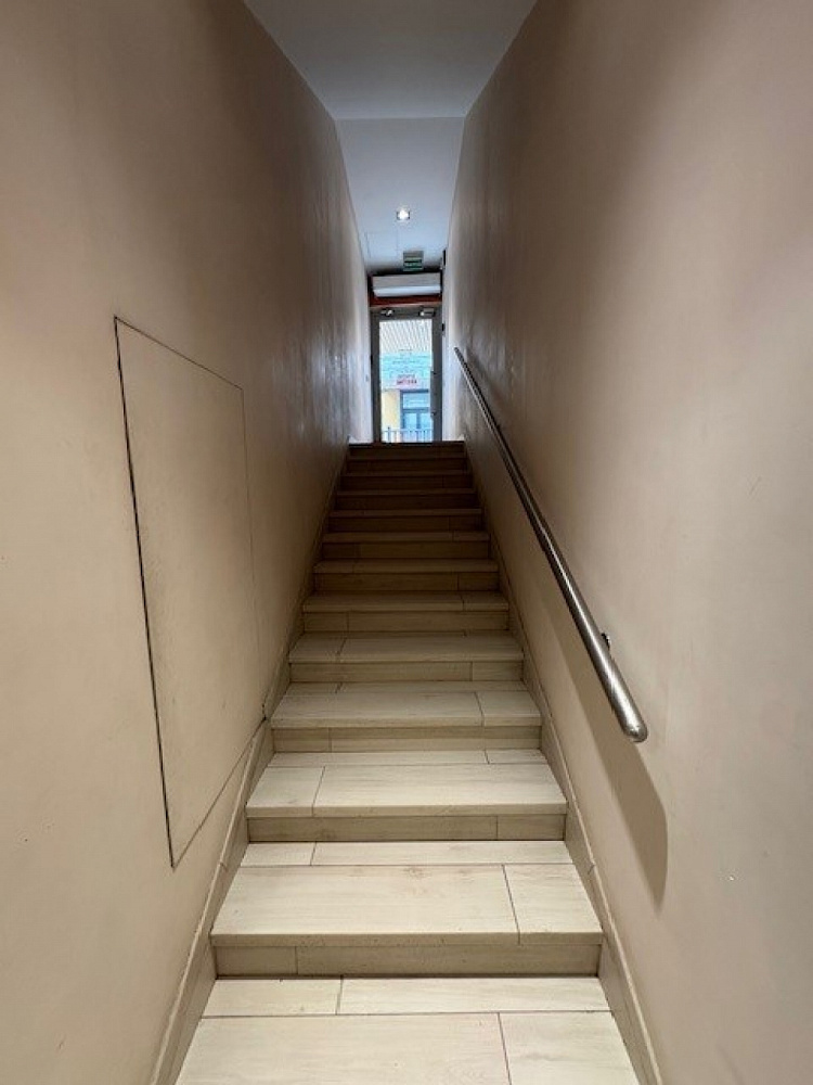 Аренда торгового помещения БЦ 