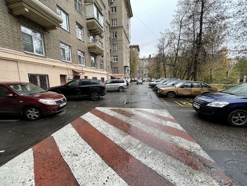 Аренда торгового помещения Жилой дом 