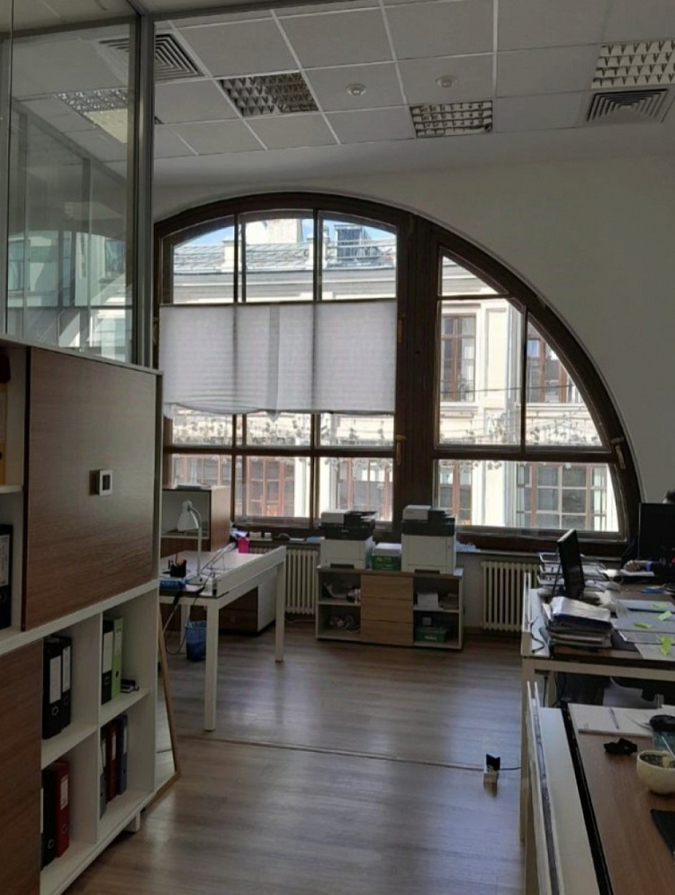 Аренда офиса Особняк на 1й линии Кузнецкого