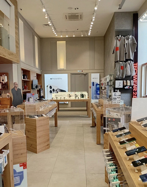 Аренда торгового помещения Жилое здание 