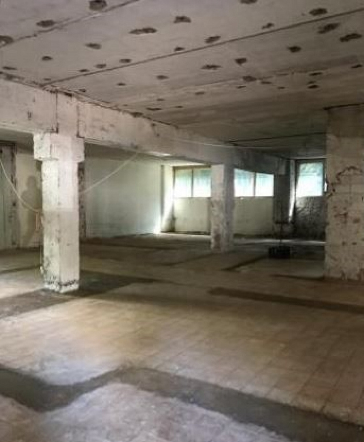 Аренда торгового помещения Административное здание 