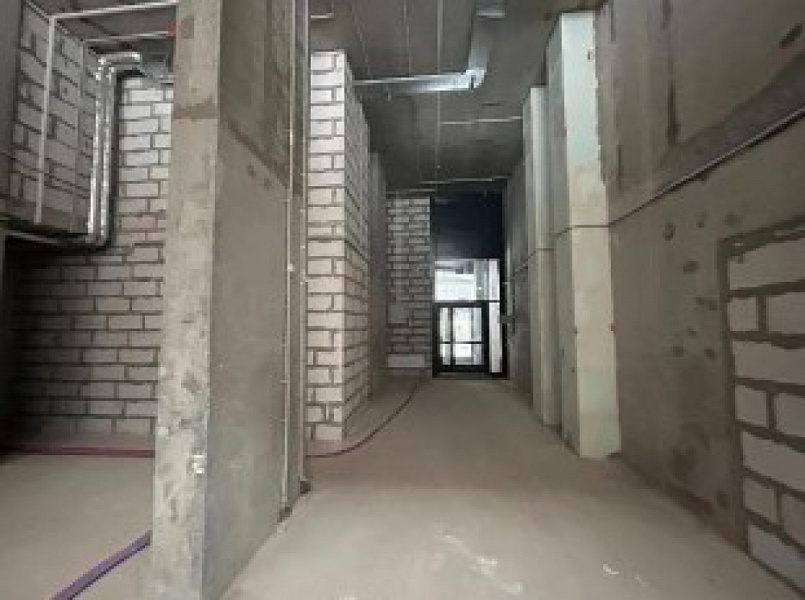 Продажа торгового помещения Жилое здание 