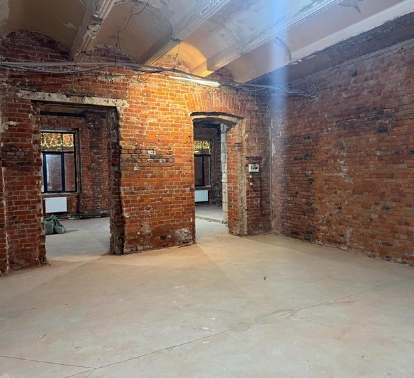 Аренда торгового помещения БЦ 