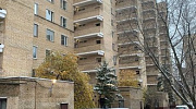 Продажа торгового помещения Жилое здание 