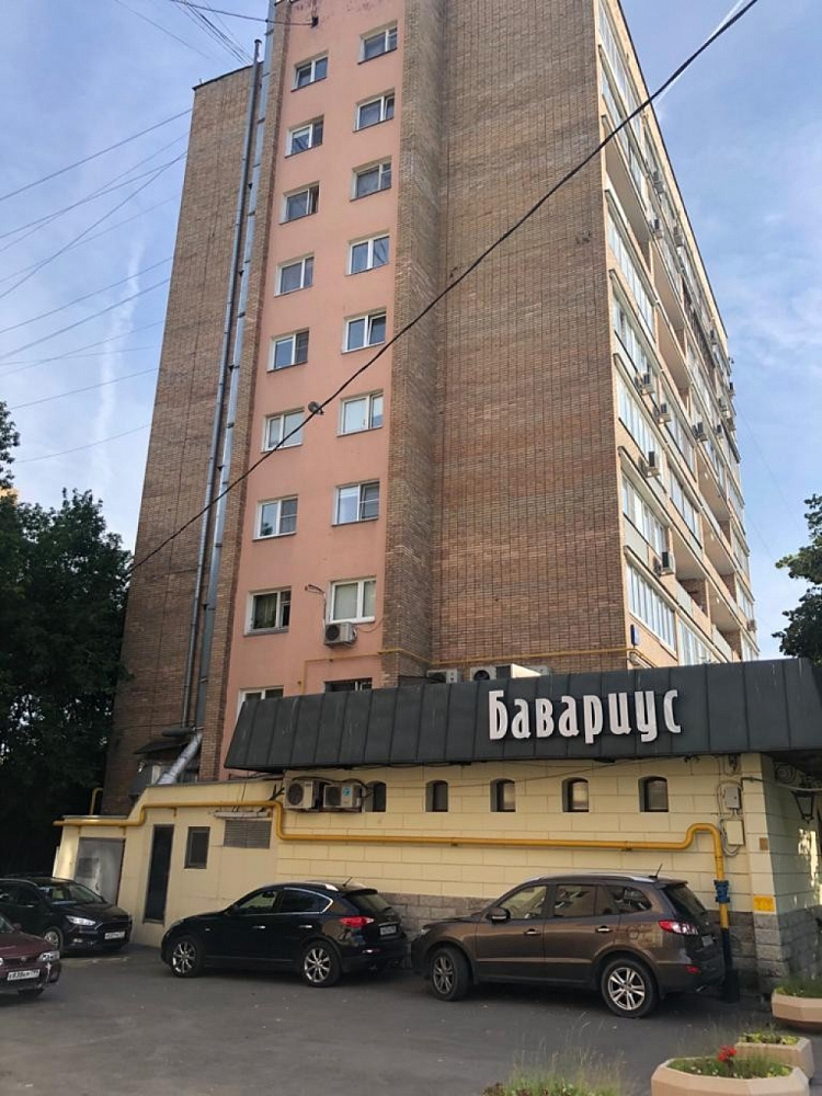 Аренда торгового помещения Жилое здание 
