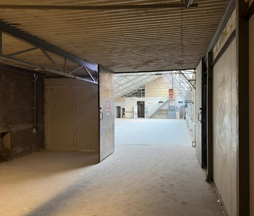 Аренда индустриальной недвижимости Складской комплекс 