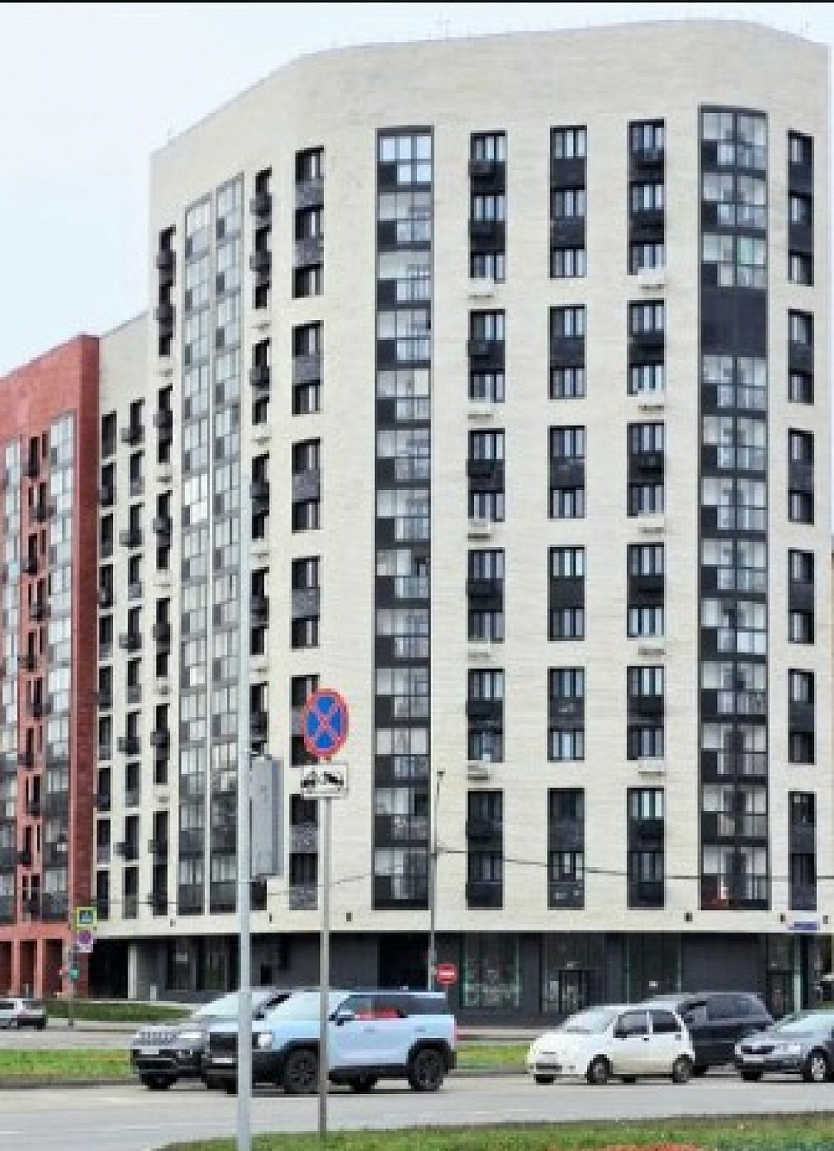 Продажа торгового помещения Жилое здание 