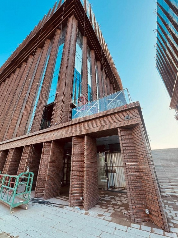 Аренда офиса Бизнес-центр TALLER