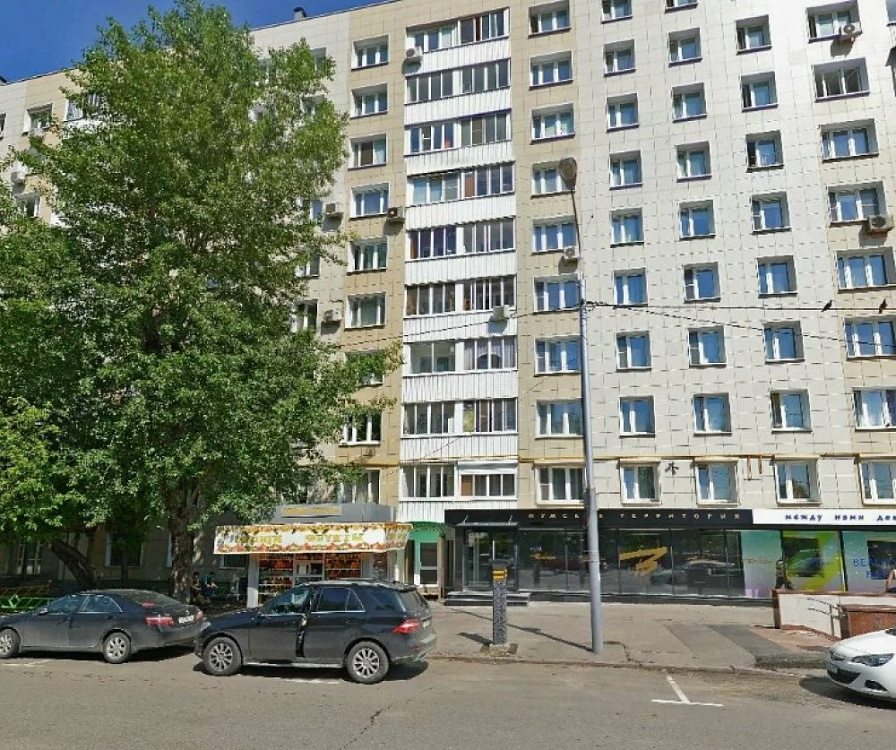 Продажа торгового помещения Жилое здание 