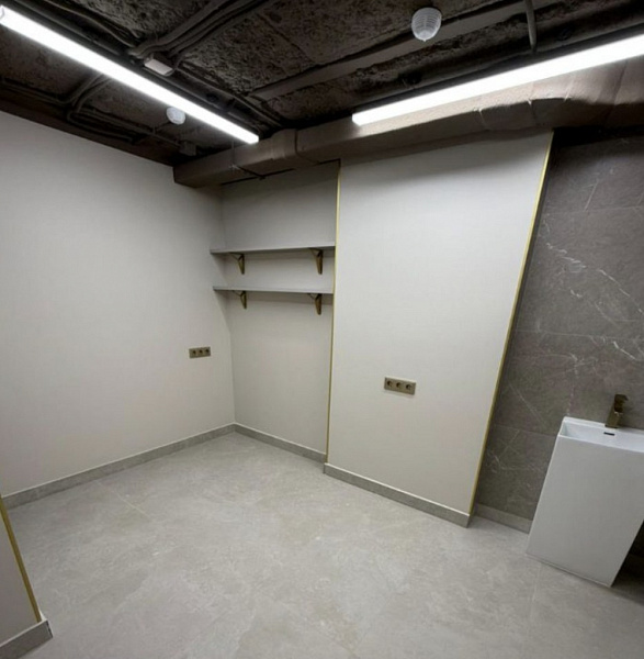 Аренда торгового помещения Жилое здание «Кутузовский 22»