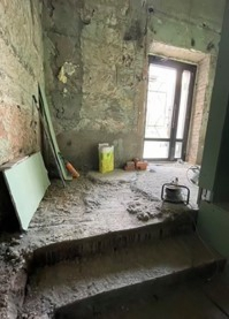 Аренда торгового помещения Жилое здание 