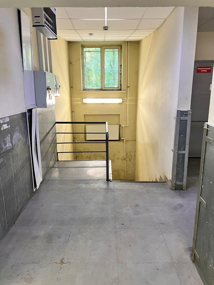 Аренда торгового помещения Жилой дом 