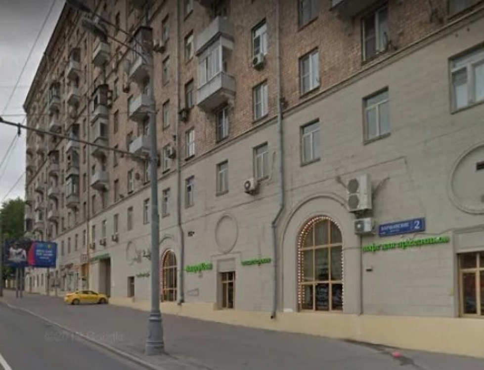 Аренда торгового помещения Жилое здание 