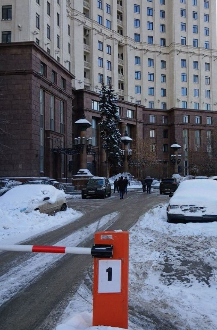 Аренда торгового помещения Жилое здание «Котельническая 1/15»