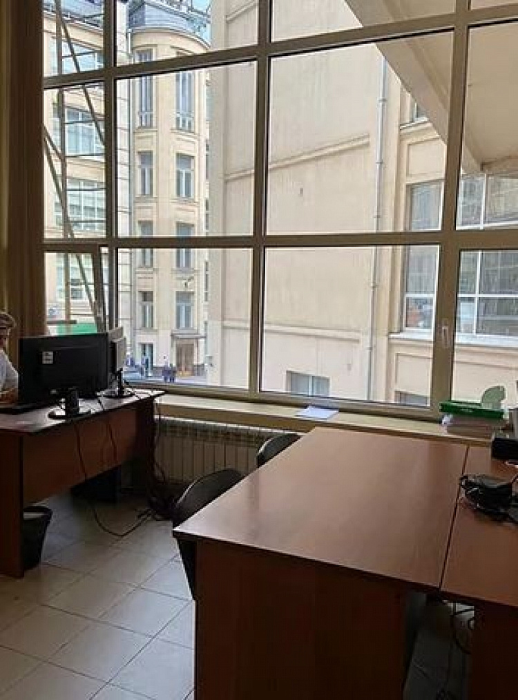 Аренда торгового помещения Бизнес-центр «Дом Металлургов»