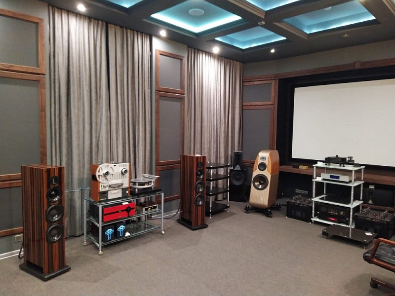 Аренда торгового помещения Жилое здание 