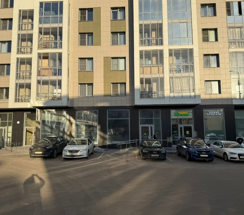 Продажа торгового помещения ЖК 