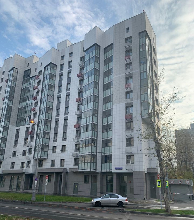 Продажа торгового помещения Жилое здание 