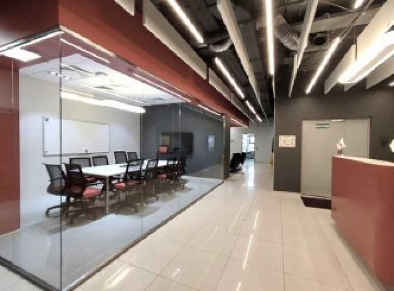 Аренда офиса Торгово-офисный центр «Снежная 26»