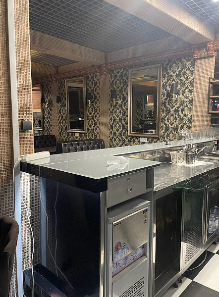 Аренда торгового помещения Жилое здание 