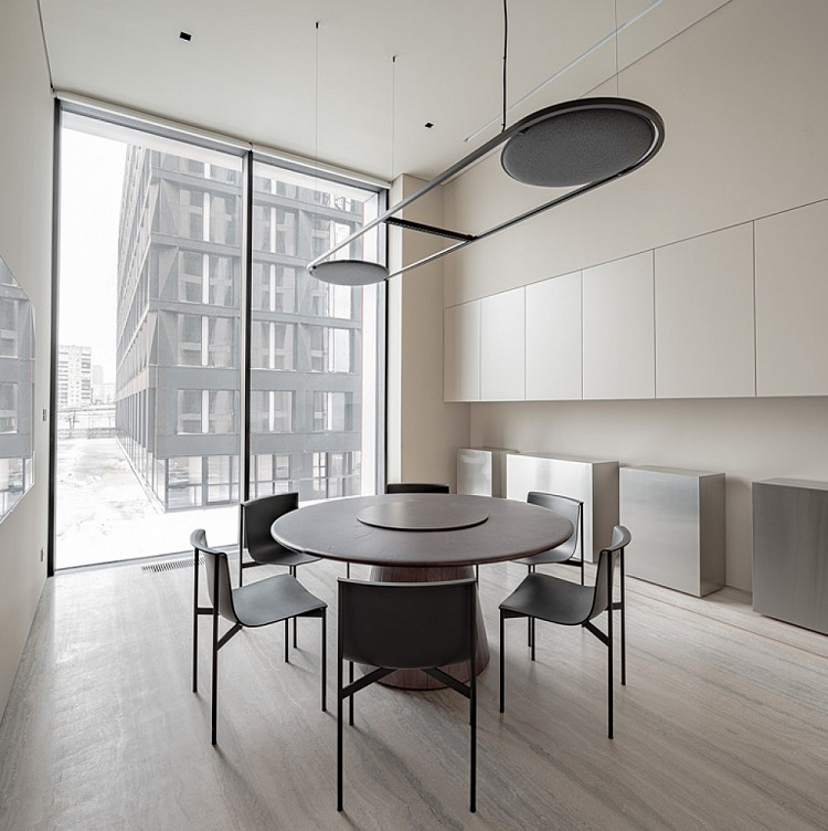 Арендный бизнес БЦ STONE TOWERS