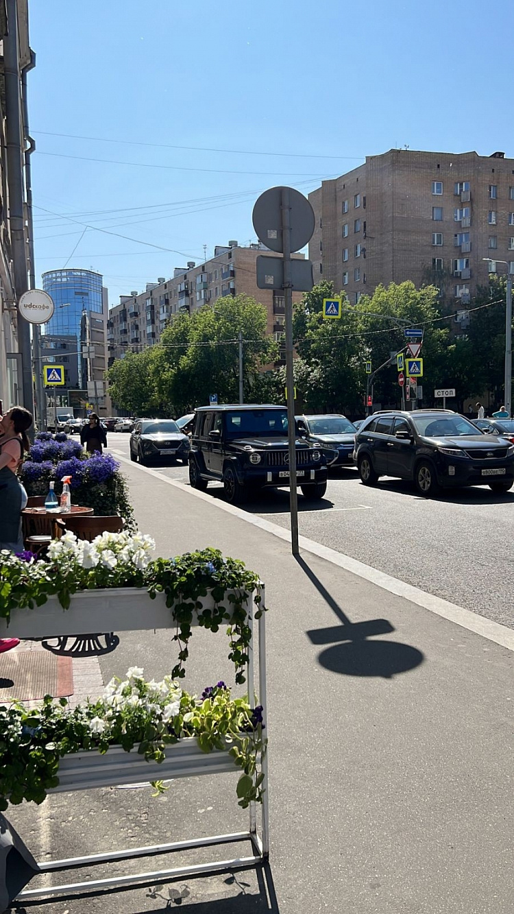 Аренда торгового помещения Административное здание 