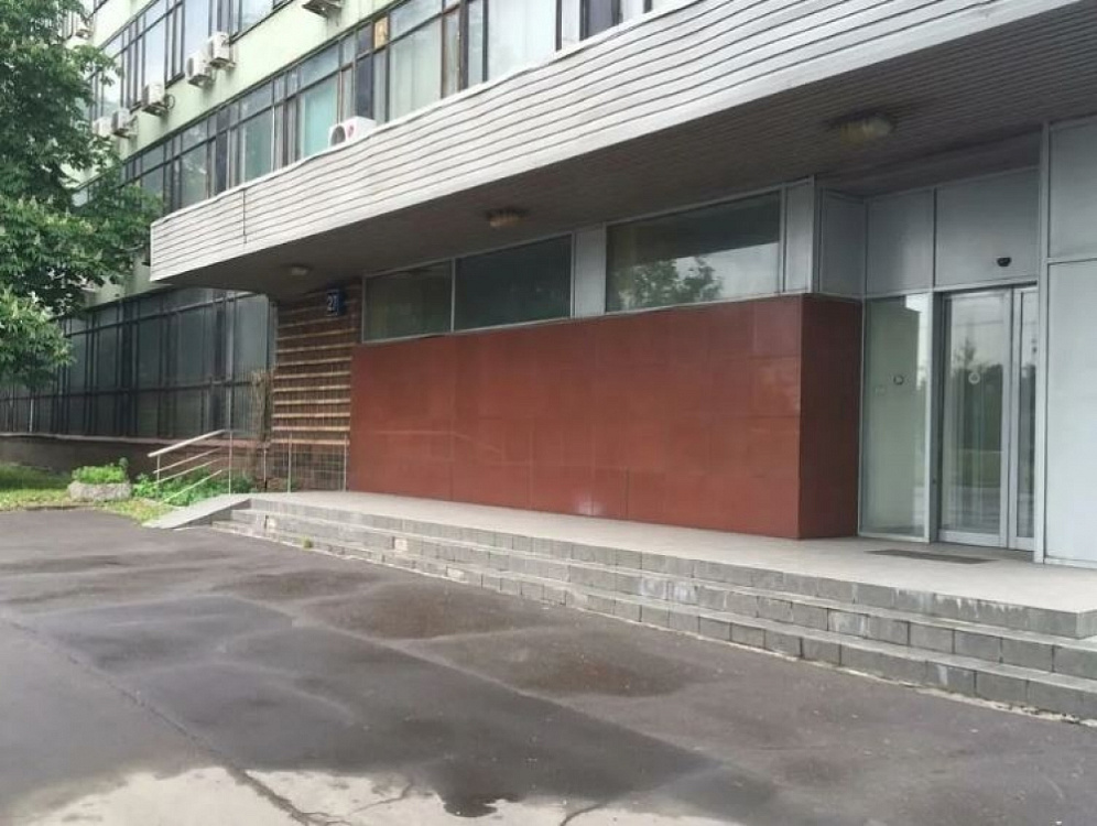 Аренда торгового помещения Административное здание