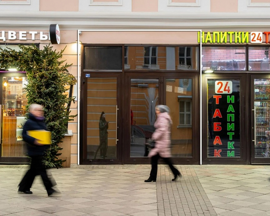 Продажа торгового помещения Жилое здание 