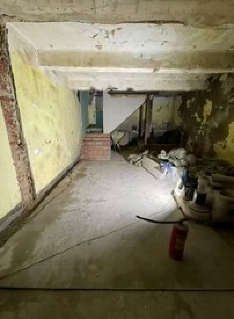 Аренда торгового помещения Жилое здание 