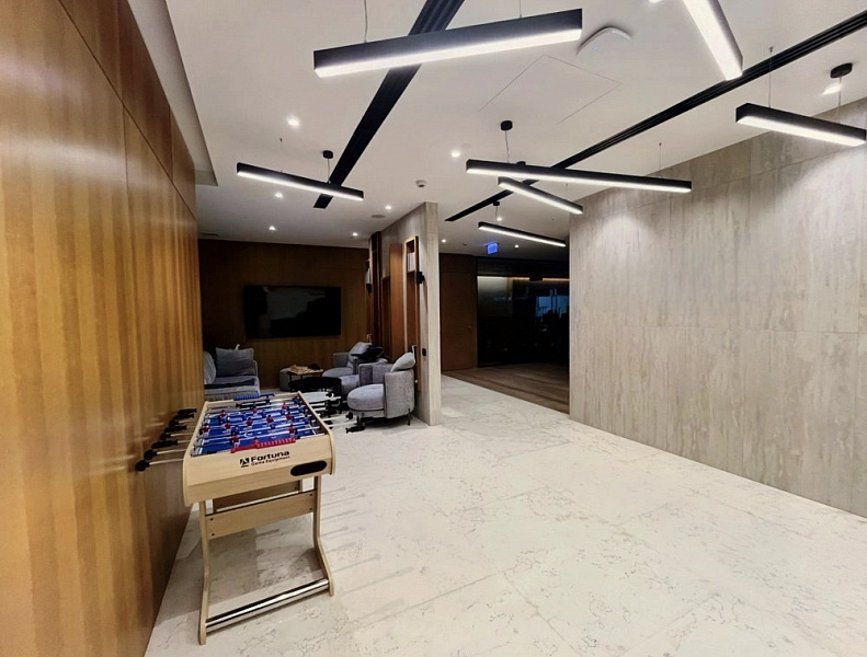 Аренда офиса Бизнес-центр «Легенда Цветного»