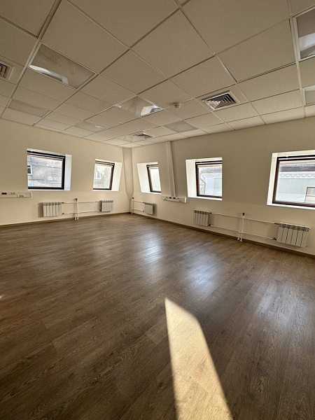 Аренда офиса Особняк «Докучаев 8»