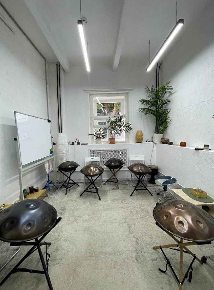 Аренда торгового помещения Жилое здание 