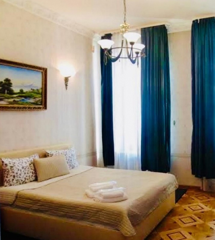 Продажа офиса Жилое здание 