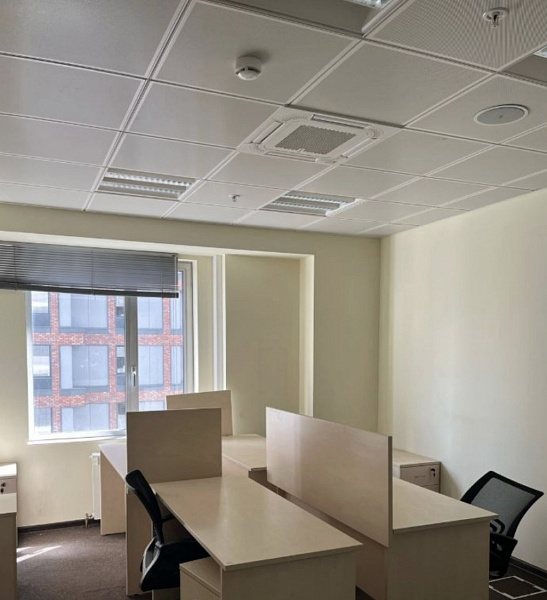 Аренда офиса Бизнес-центр «Кутузофф Тауэр»