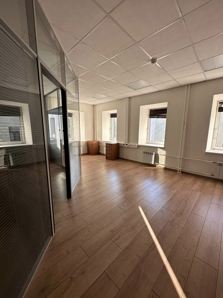 Аренда офиса Особняк «Докучаев 8»