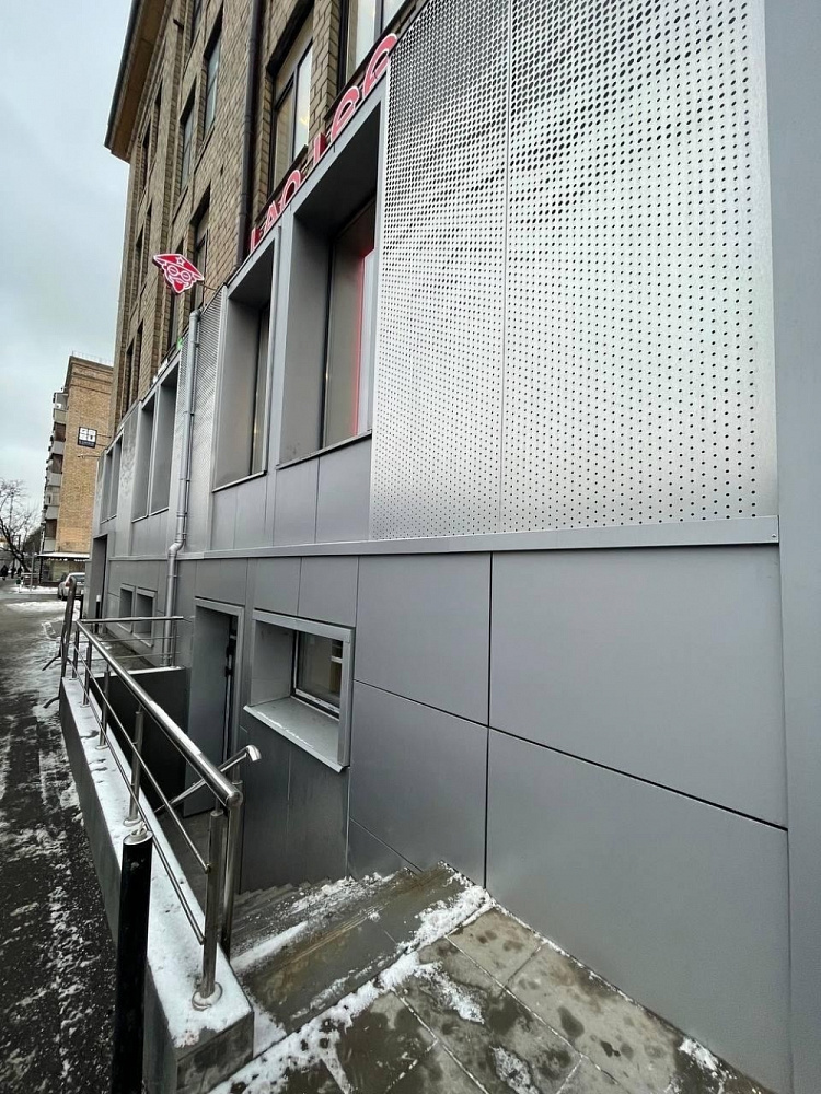 Продажа торгового помещения Административное здание AIR Space