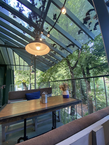 Аренда торгового помещения Особняк 