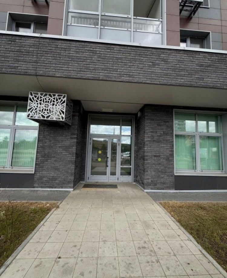 Аренда торгового помещения Жилой дом 