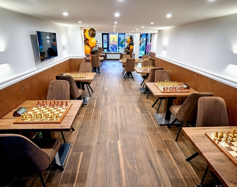 Аренда торгового помещения Жилой район 