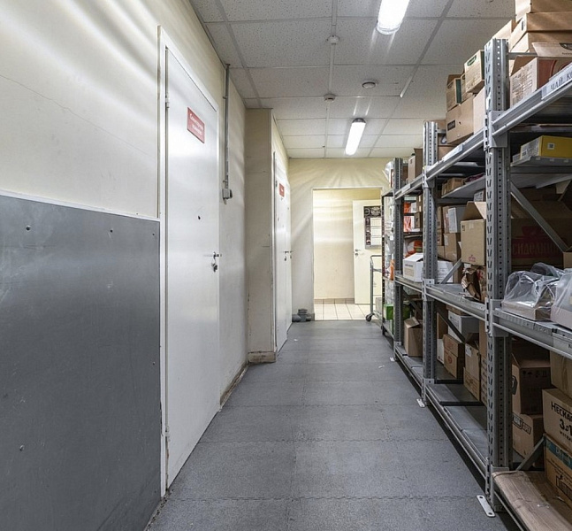 Аренда торгового помещения Жилой Дом