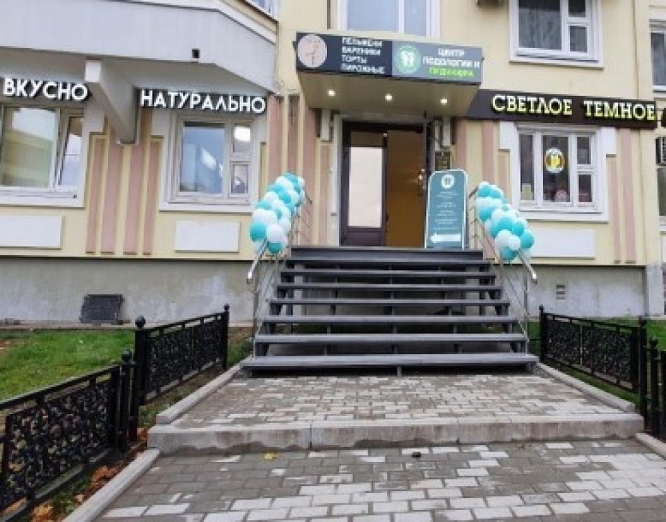 Аренда торгового помещения Жилое здание 