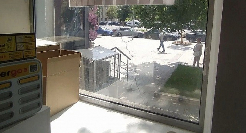 Аренда торгового помещения Жилое здание на Садовом
