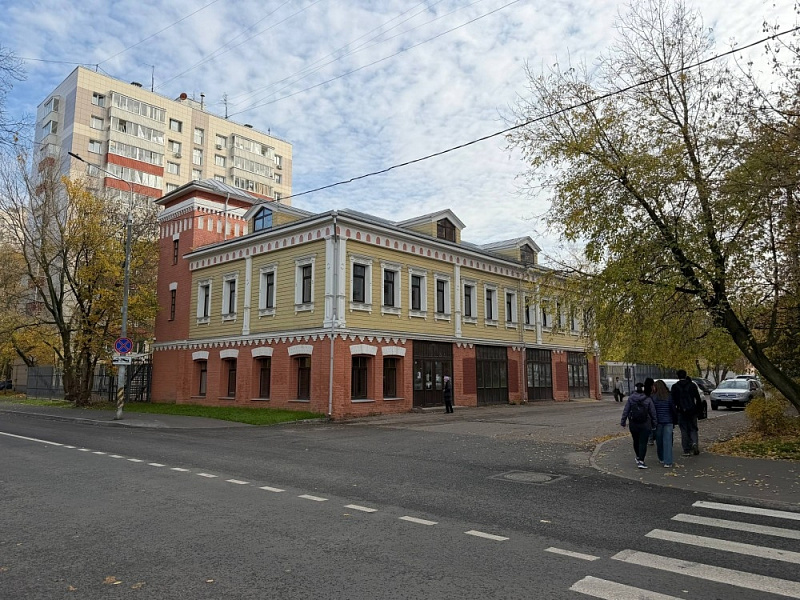 Аренда торгового помещения Особняк 