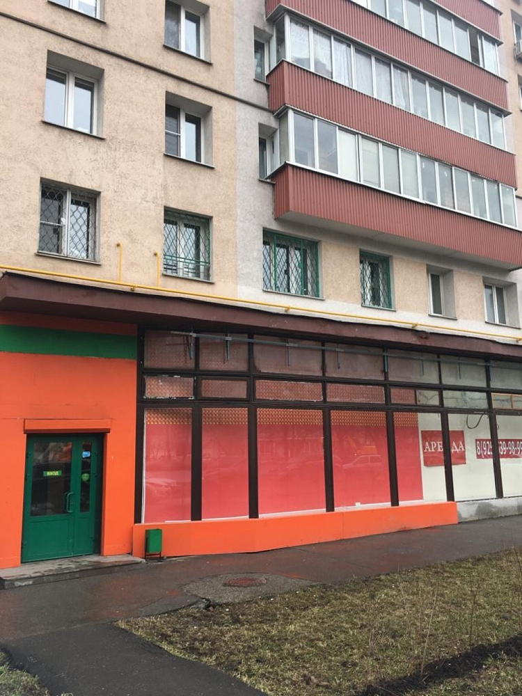 Аренда торгового помещения Жилой дом 