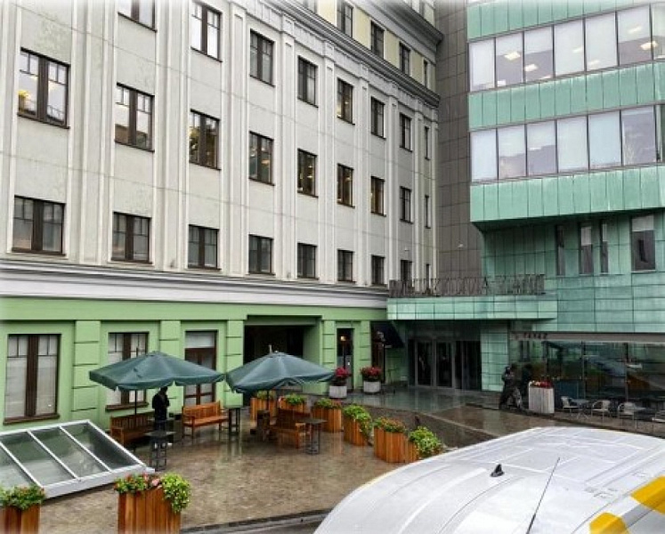 Аренда торгового помещения Бизнес-центр 