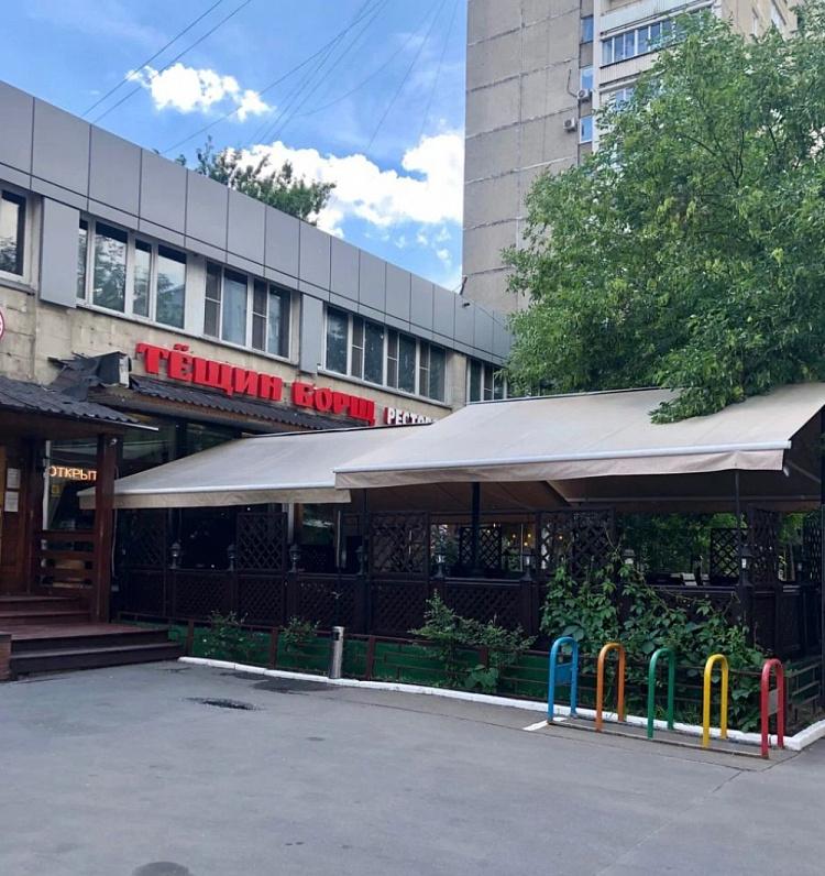 Аренда торгового помещения Жилое здание 